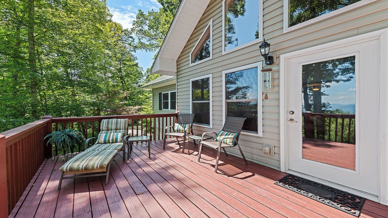 Photo of Patio Balcony in Waynesville