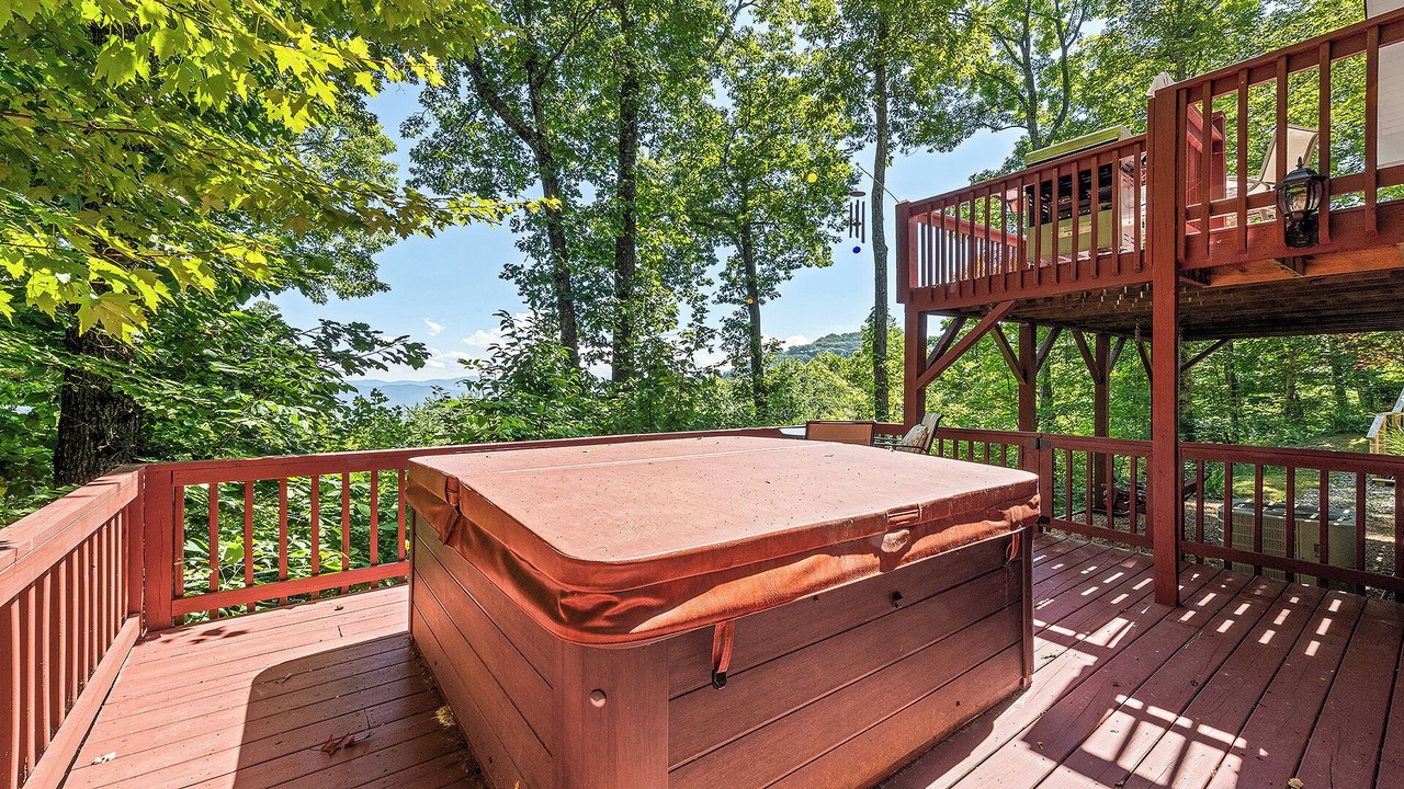 Photo of Patio Balcony in Waynesville