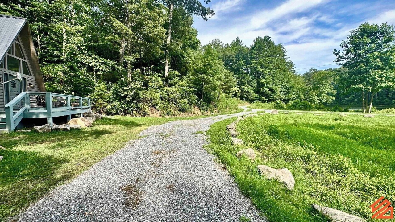 Photo of Others in Robbinsville