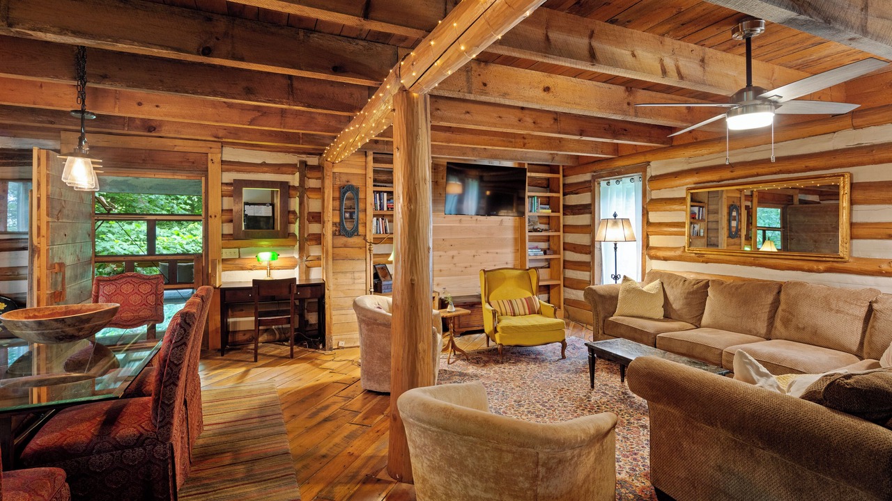 Photo of Livingroom in Arden