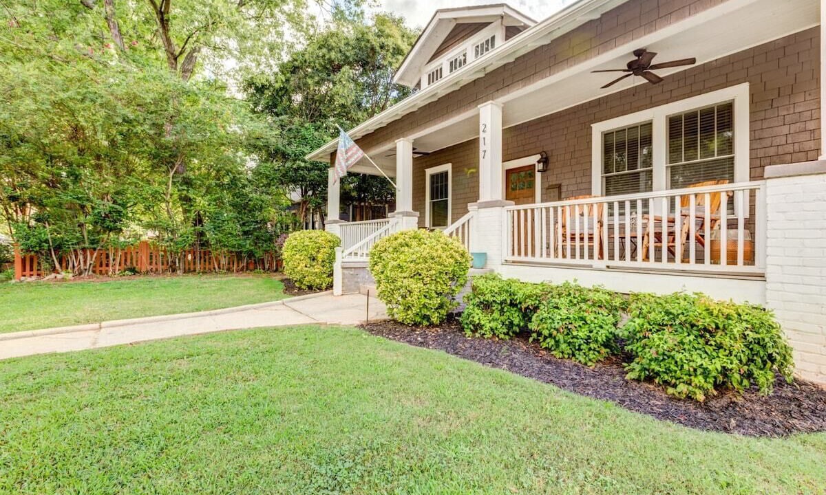 Photo of Patio Balcony in Wesley Heights