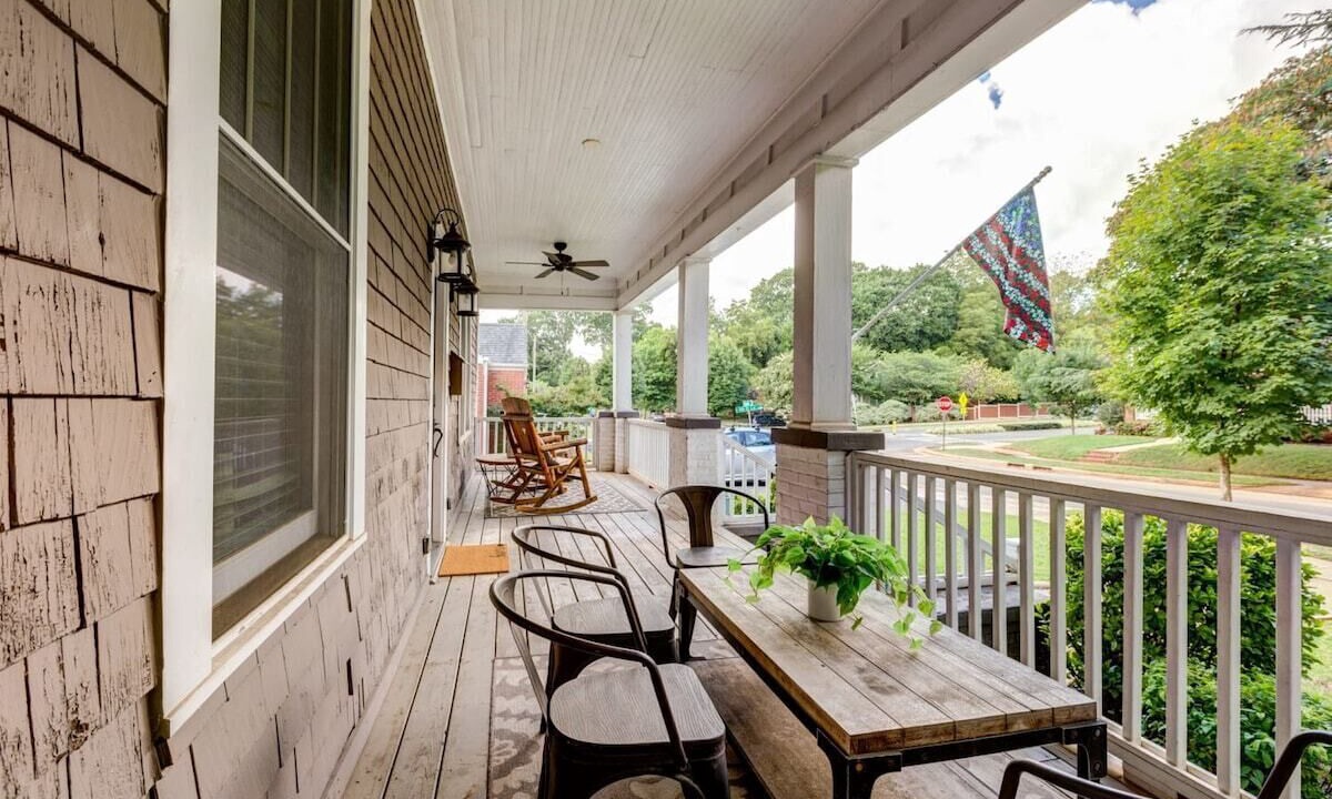 Photo of Outdoor in Wesley Heights