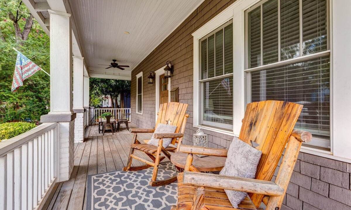 Photo of Patio Balcony in Wesley Heights