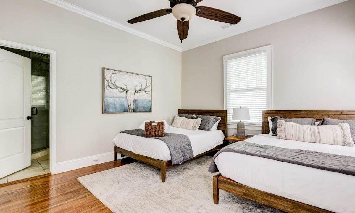 Photo of Bedroom in Wesley Heights