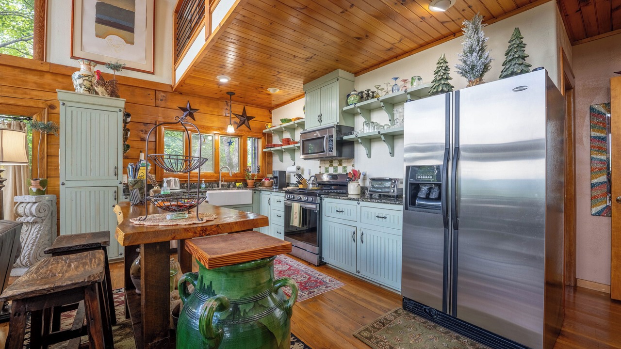 Photo of Kitchen in Robbinsville