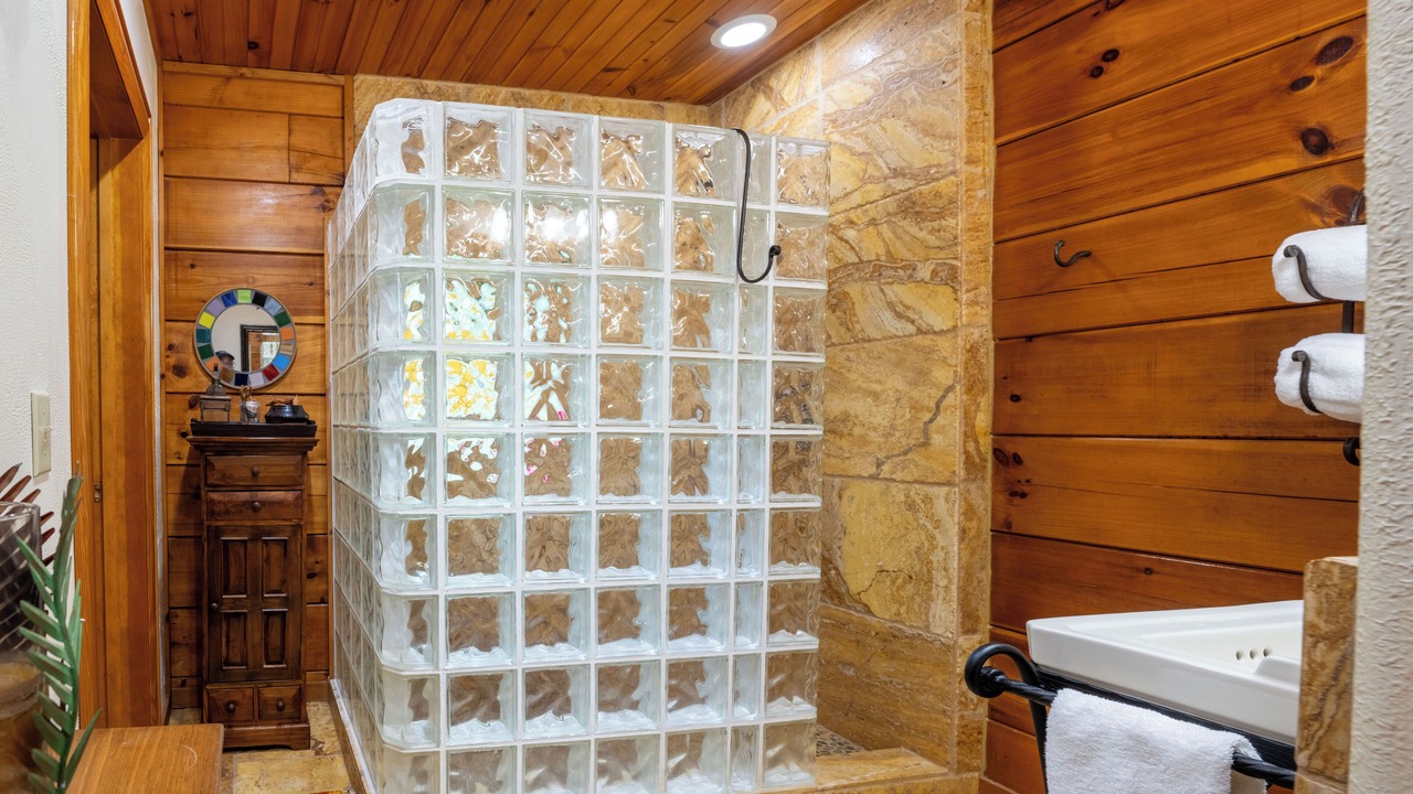 Photo of Bathroom in Robbinsville