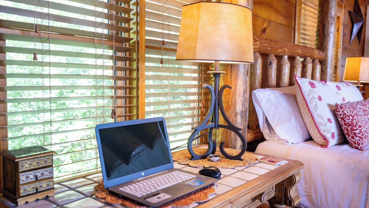 Photo of Bedroom in Robbinsville
