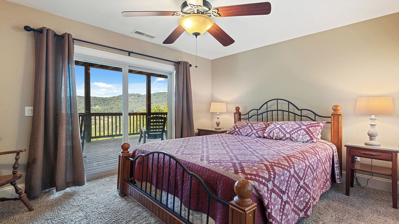 Photo of Bedroom in Waynesville