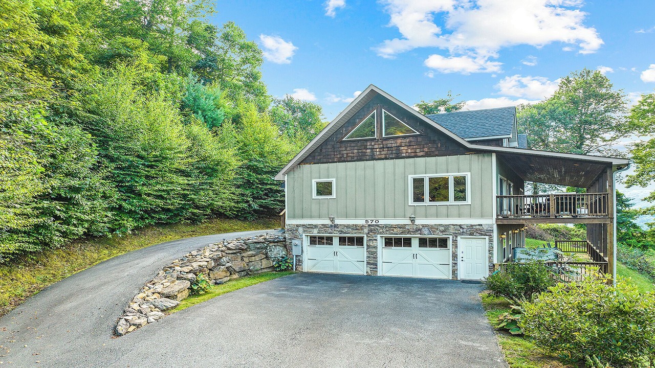 Photo of Outdoor in Waynesville