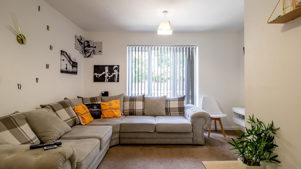 Photo of Livingroom in Newcastle-upon-Tyne