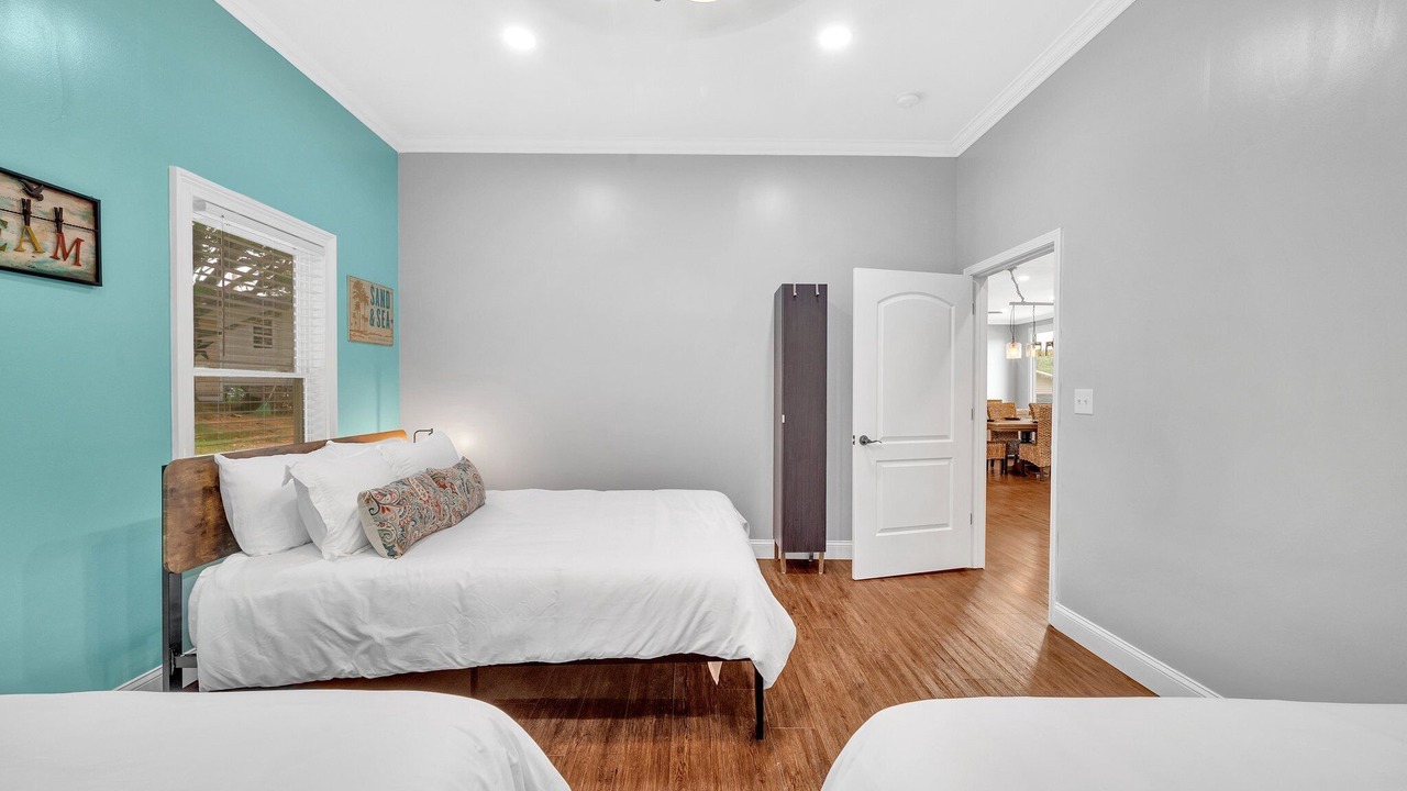 Photo of Bedroom in Southmont