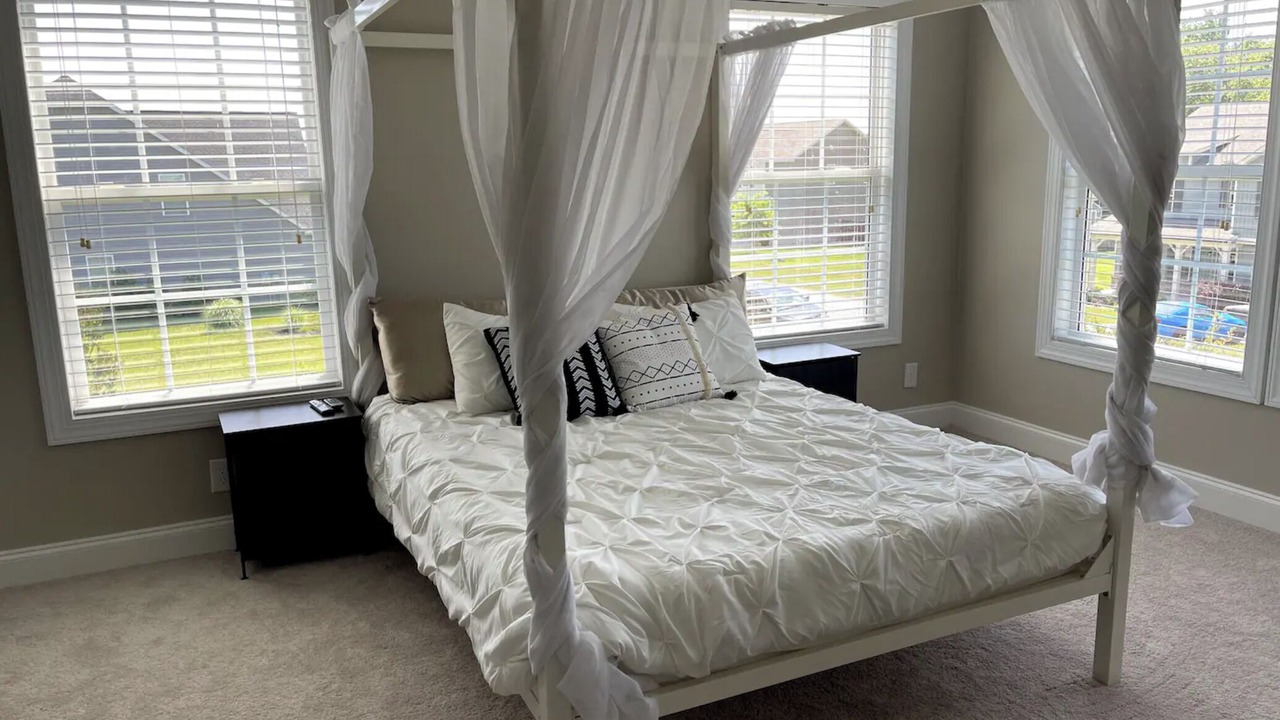 Photo of Bedroom in Raleigh