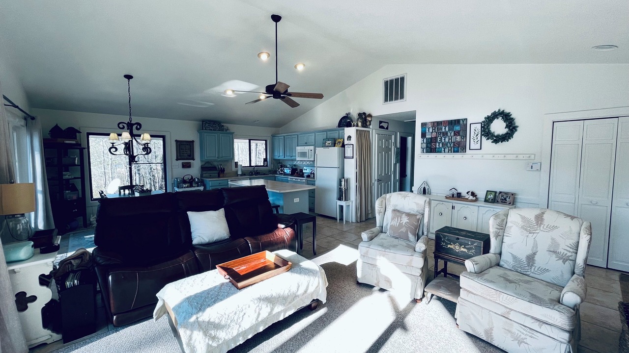 Photo of Livingroom in Five Points