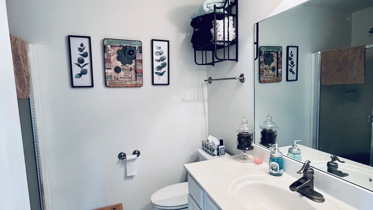 Photo of Bathroom in Five Points