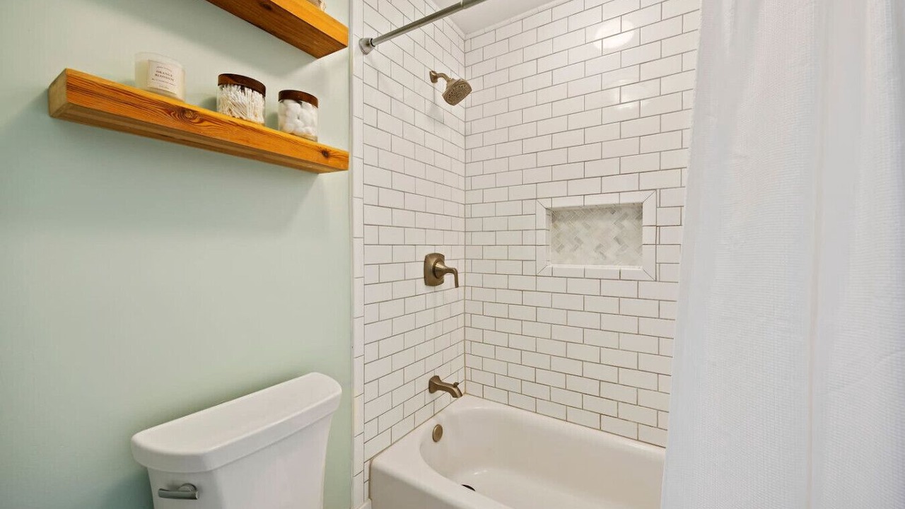Photo of Bathroom in Palmetto Dunes