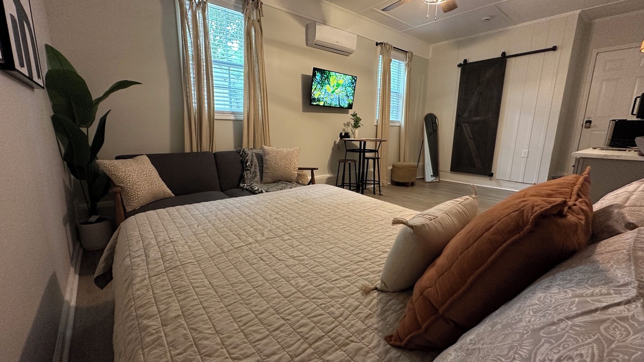 Photo of Bedroom in Northeast Raleigh