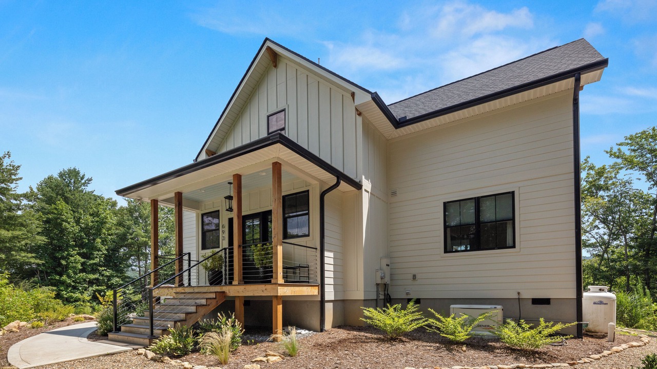 Photo of Outdoor in Flat Rock