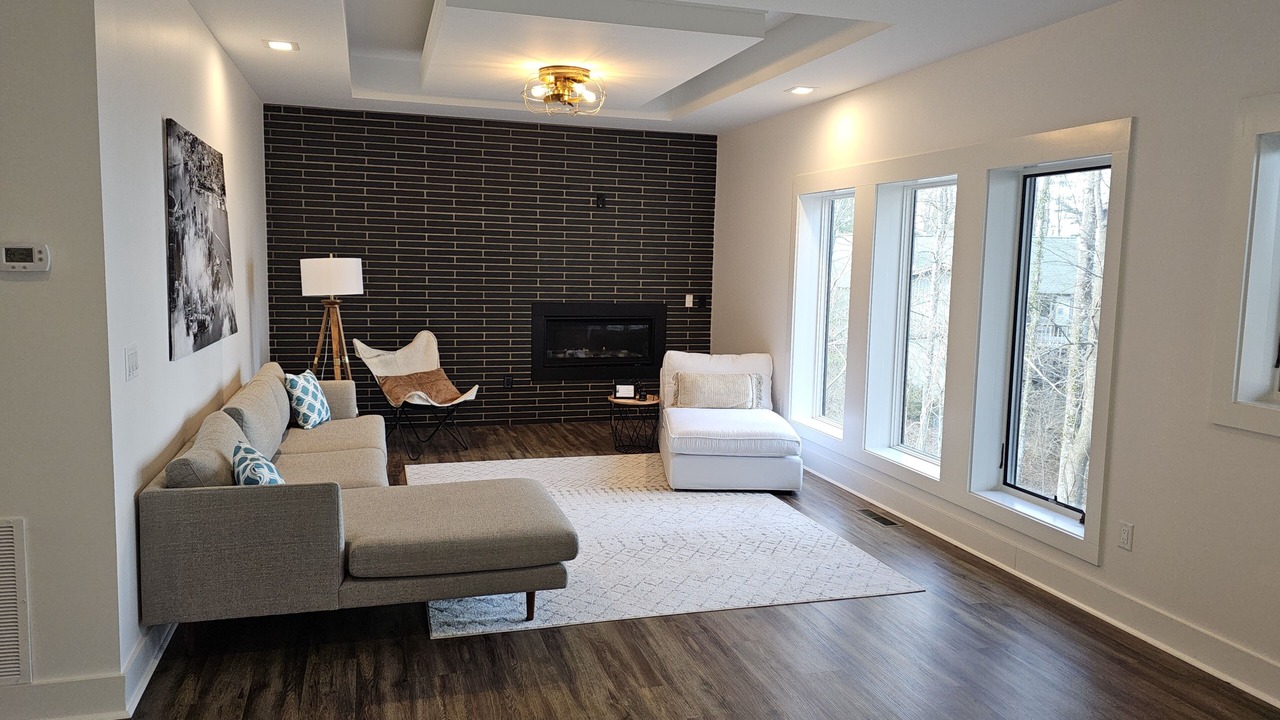 Photo of Livingroom in Laurel Park