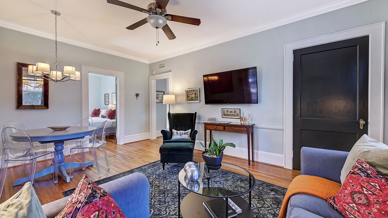 Photo of Livingroom in Dilworth