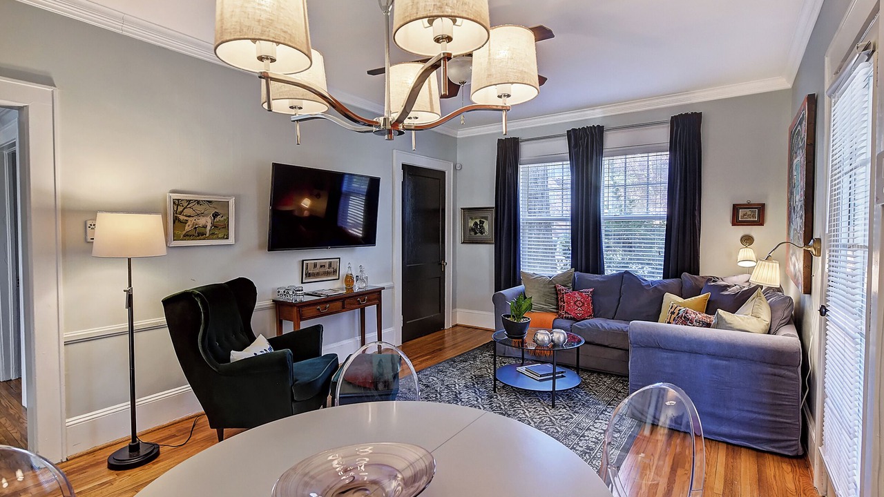 Photo of Livingroom in Dilworth