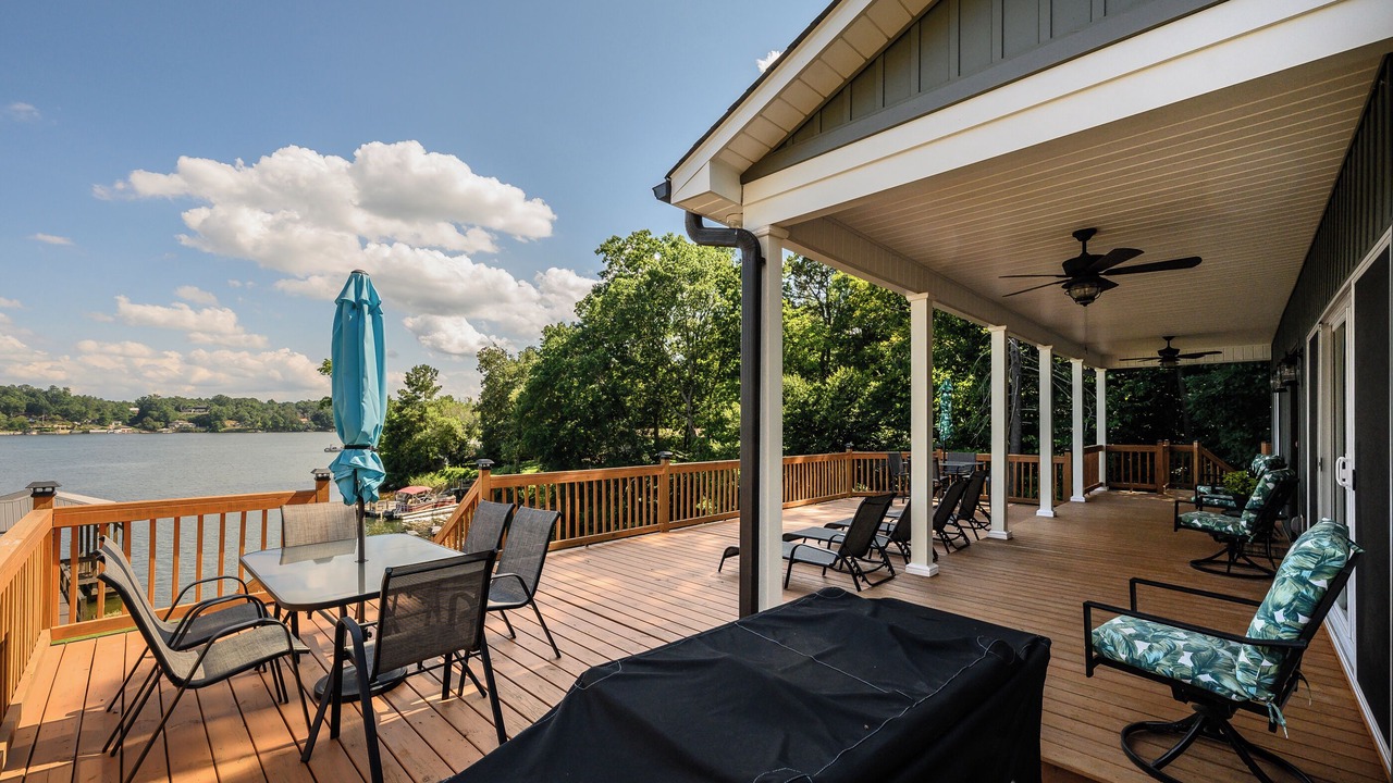 Photo of Outdoor in Hickory