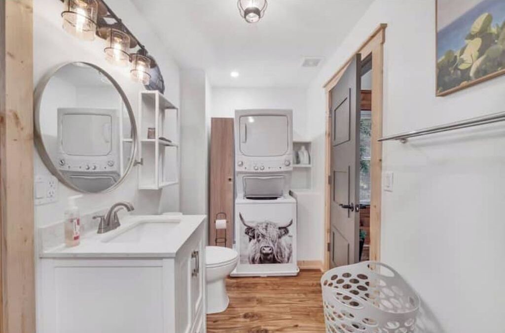 Photo of Bathroom in Hickory