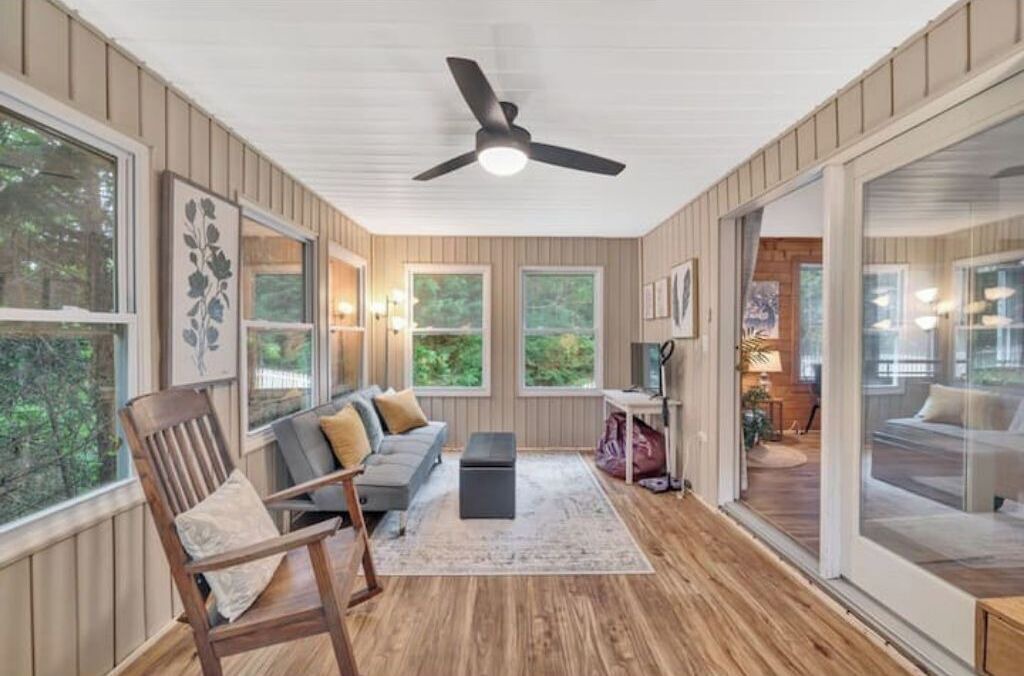 Photo of Bedroom in Hickory