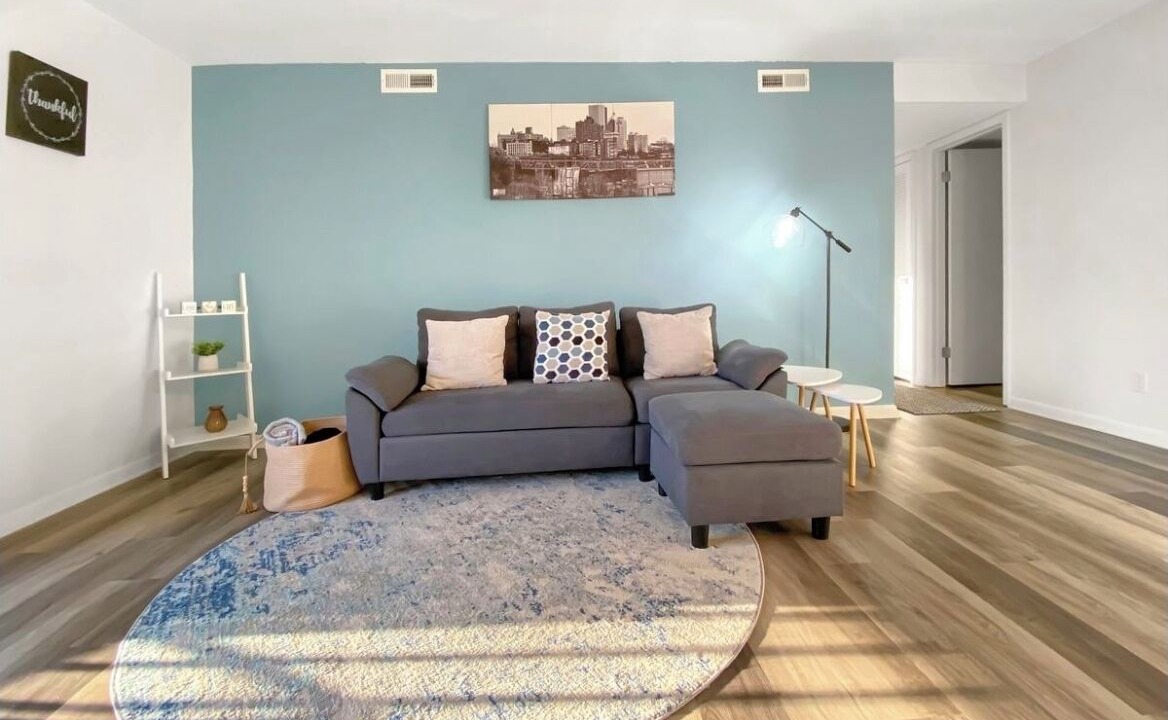 Photo of Livingroom in Winston - Salem