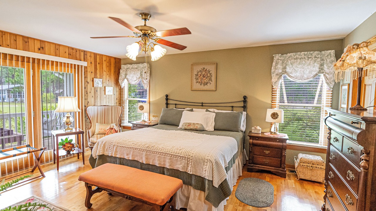 Photo of Bedroom in Aberdeen