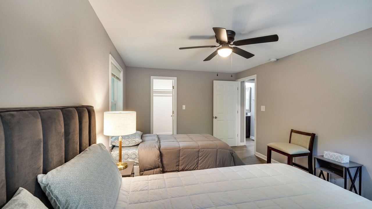 Photo of Bedroom in Forest Oaks
