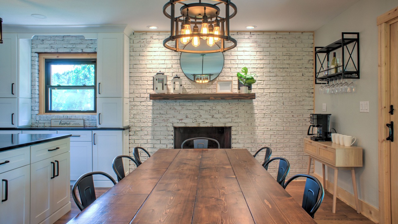 Photo of Livingroom in Canton