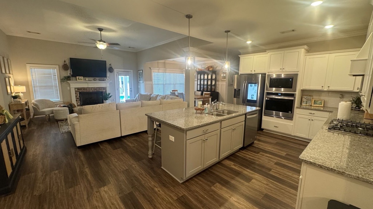 Photo of Kitchen in Langley