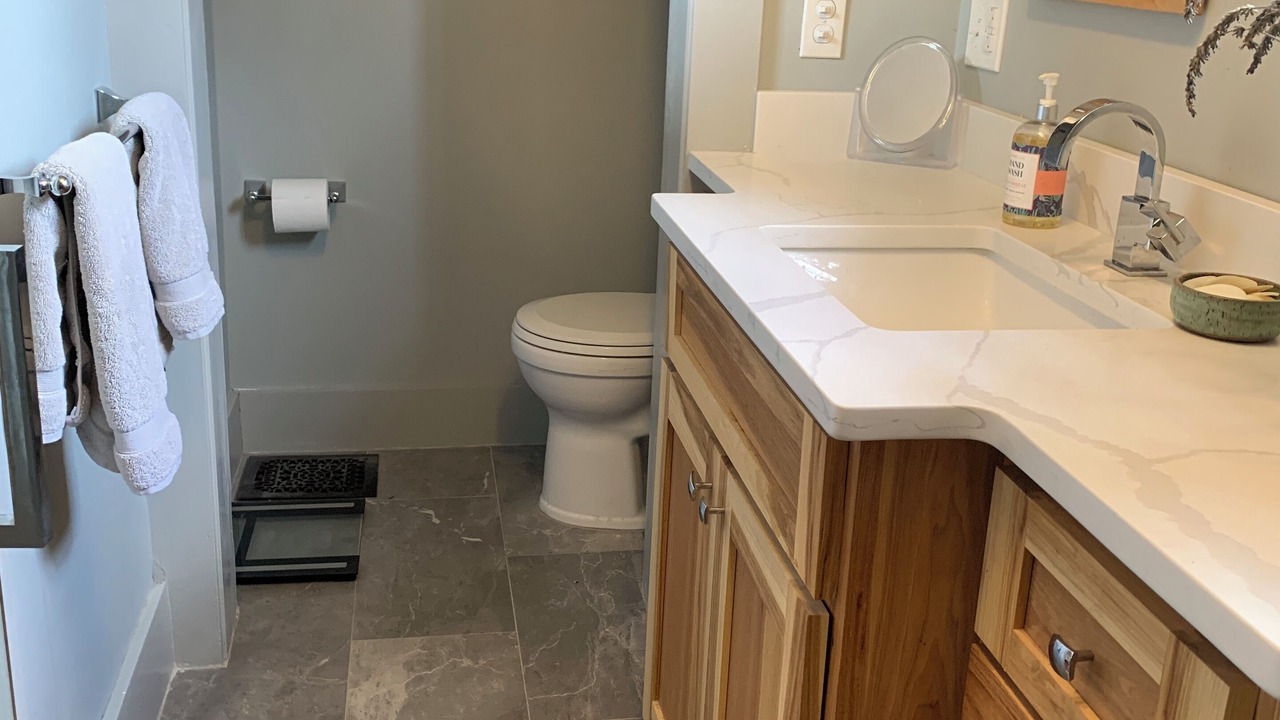 Photo of Bathroom in Lynn