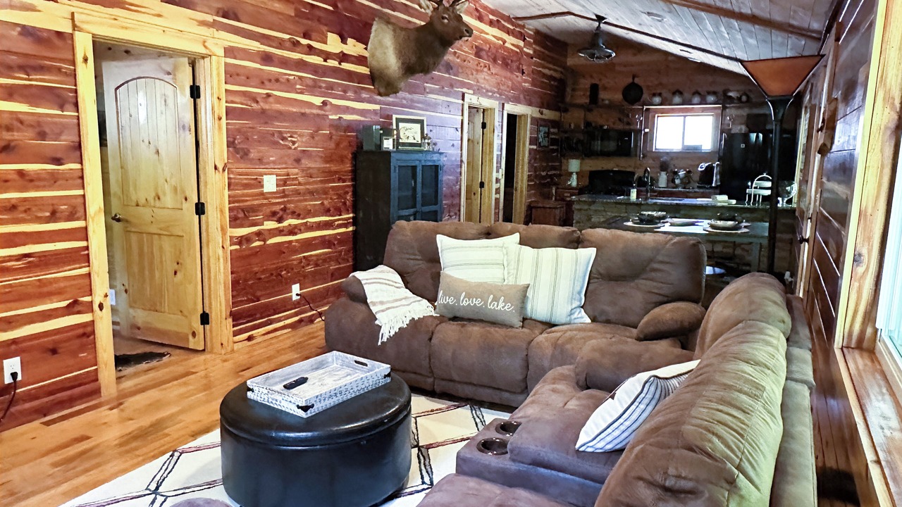 Photo of Livingroom in Smithville