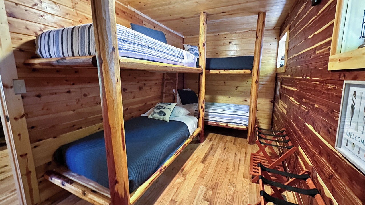 Photo of Bedroom in Smithville