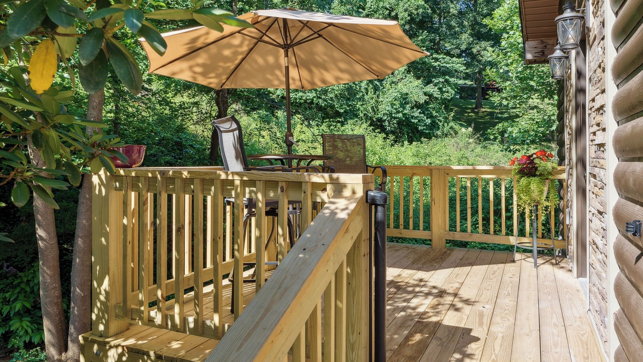 Photo of Outdoor in Hickory