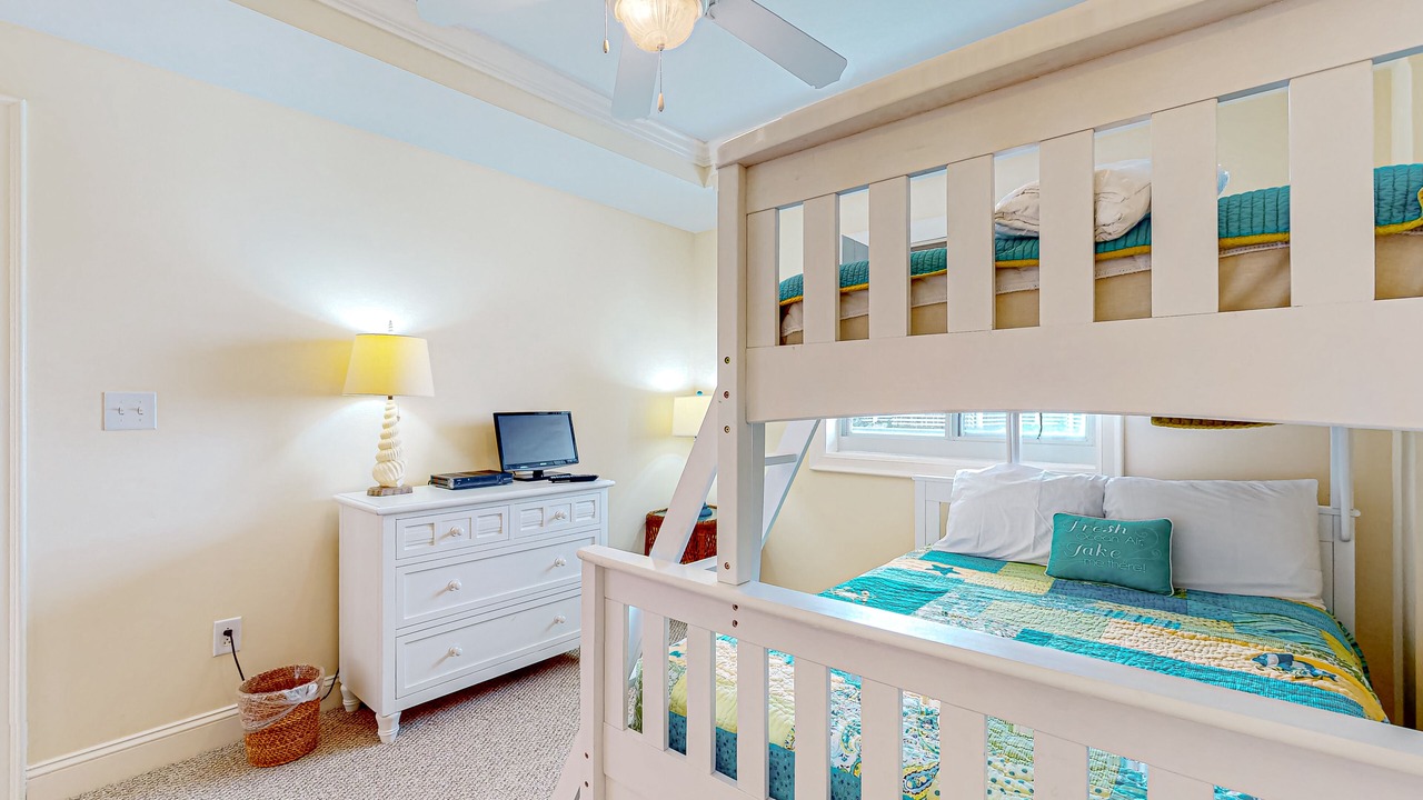 Photo of Bedroom in Indian Beach