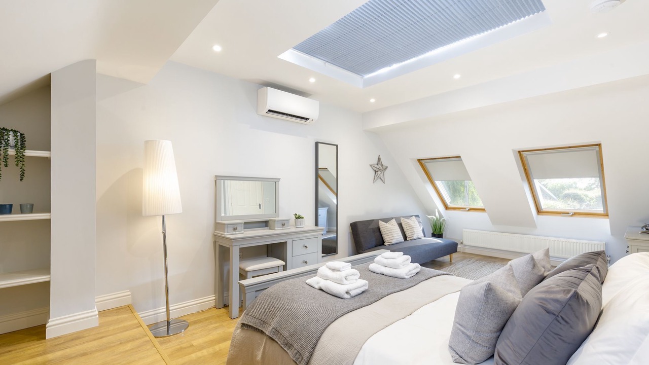 Photo of Bedroom in Ford