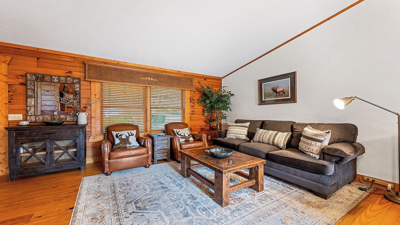 Photo of Bedroom in Maggie Valley
