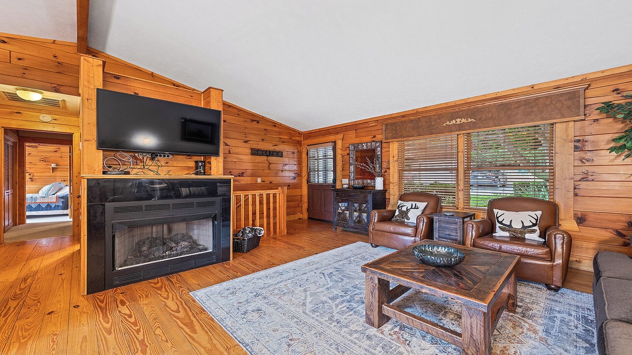 Photo of Bedroom in Maggie Valley
