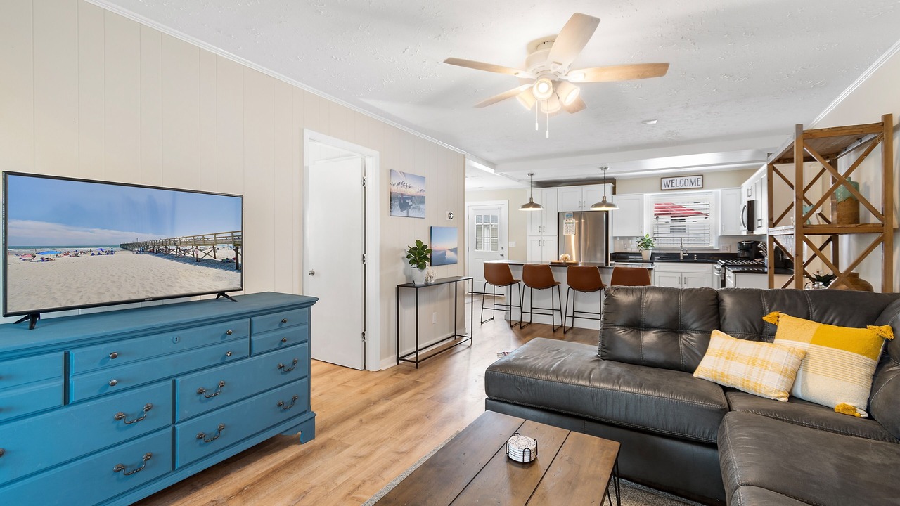 Photo of Bedroom in Sunset Beach