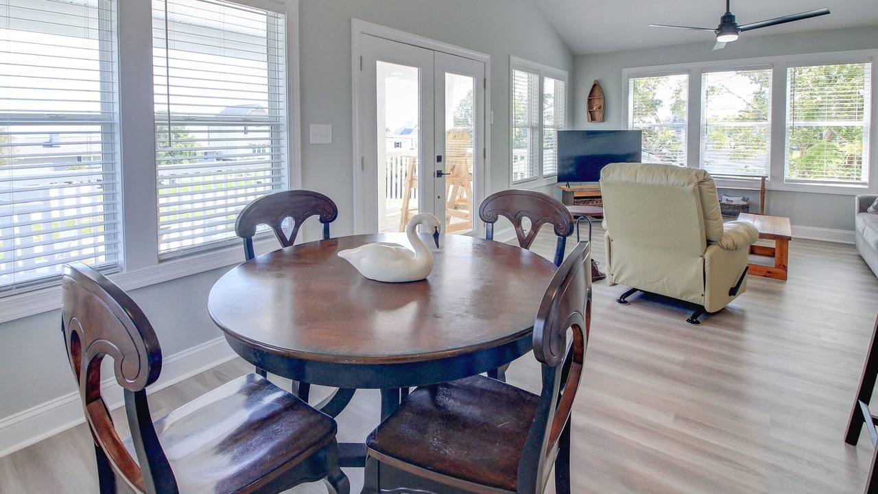 Photo of Livingroom in Morehead City