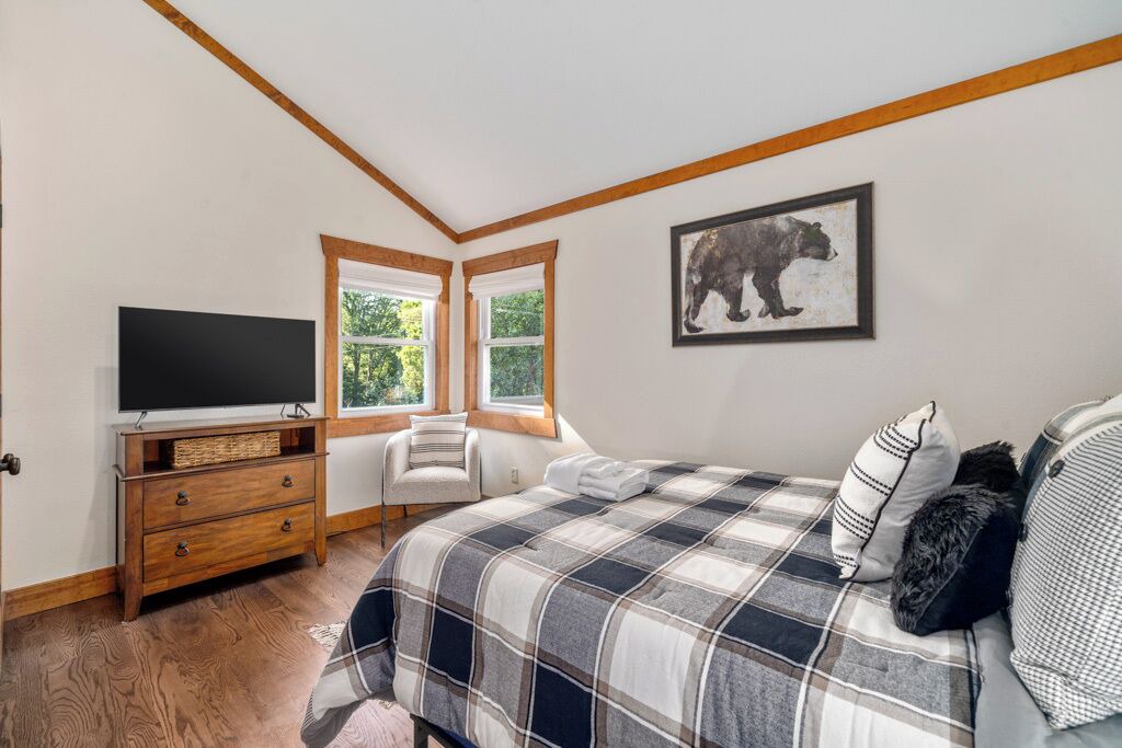 Photo of Bedroom in Fairview