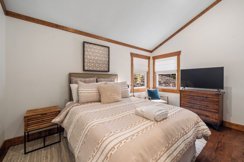 Photo of Bedroom in Fairview