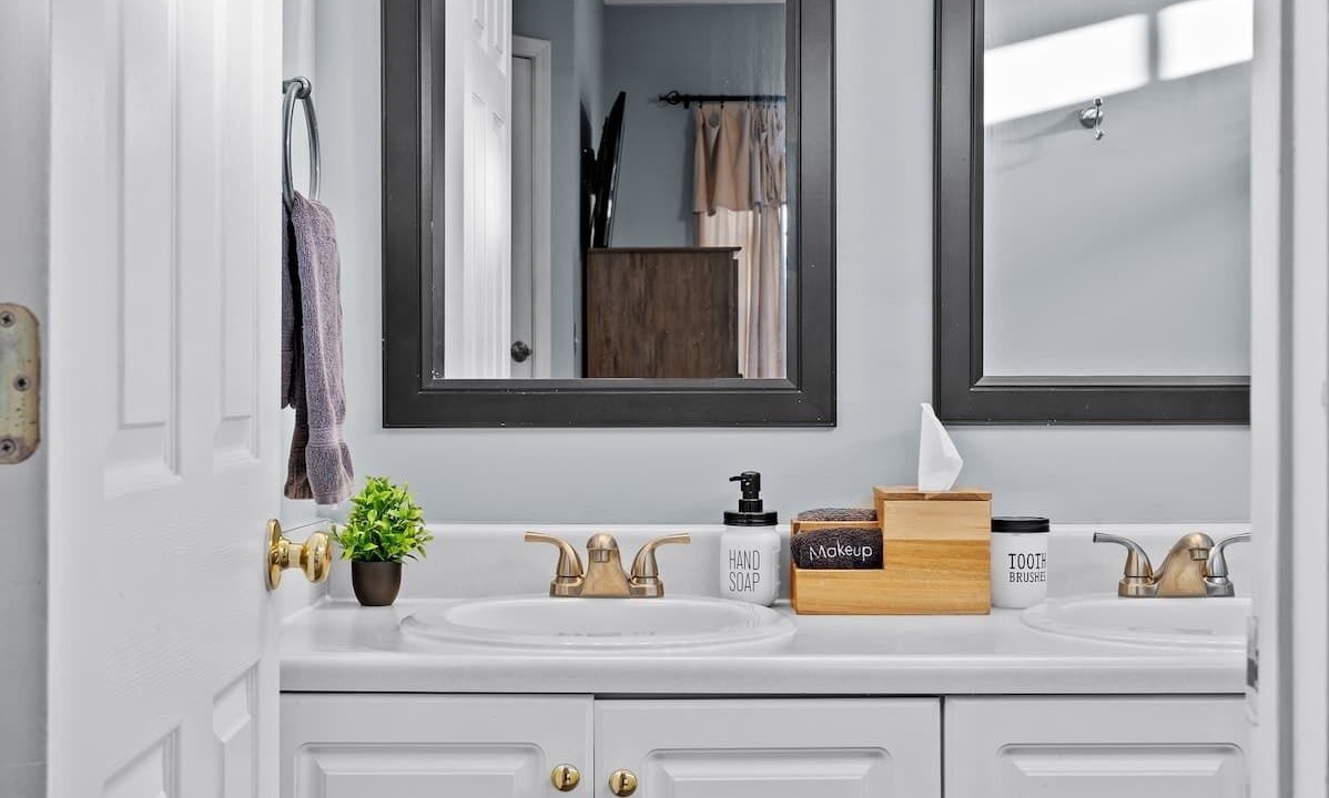 Photo of Bathroom in Murraysville