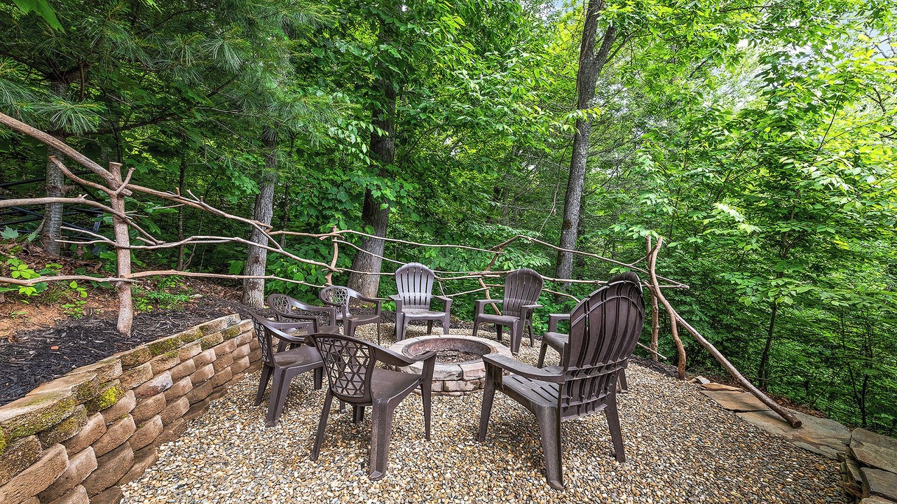 Photo of Patio Balcony in Mountain Springs