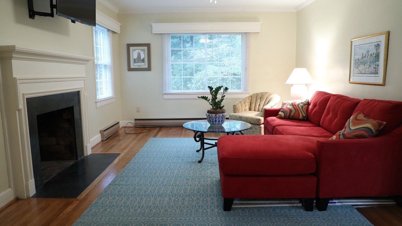 Photo of Livingroom in Durham