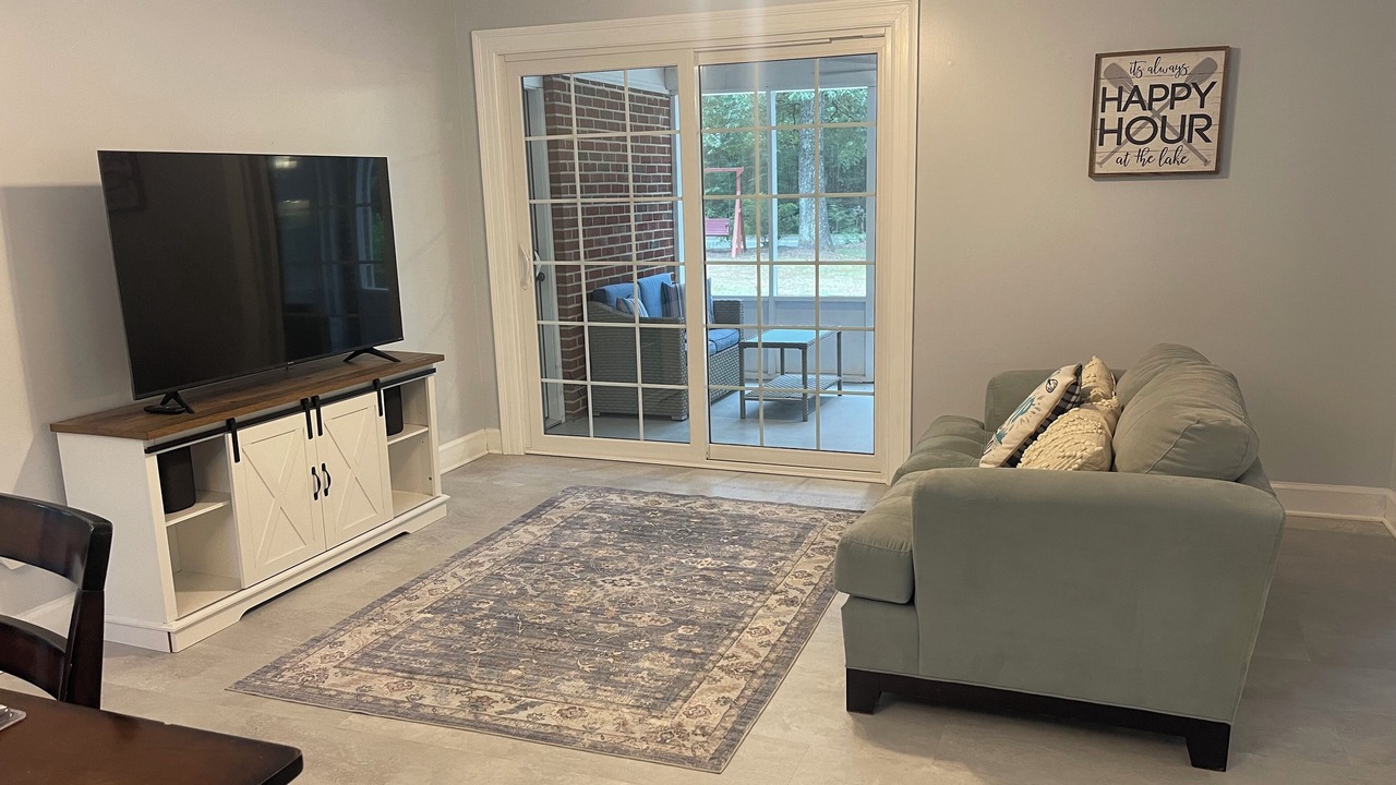 Photo of Livingroom in McCain