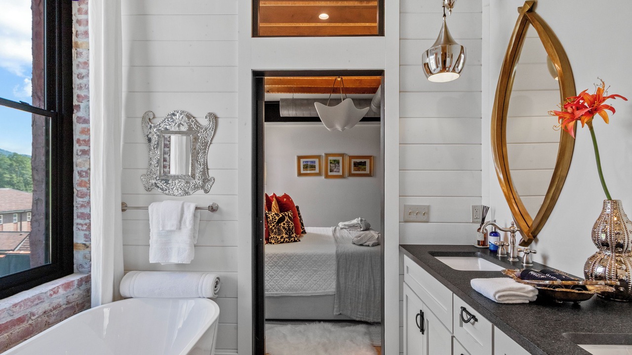 Photo of Bathroom in Burnsville