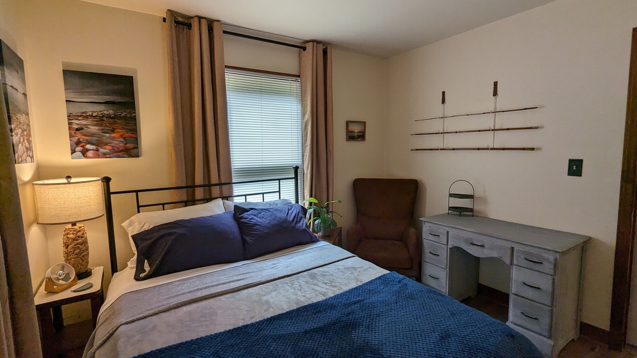 Photo of Bedroom in Wise